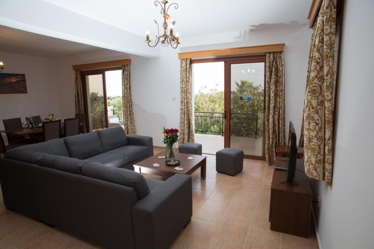 Marilia 1 Polis Exterior photo